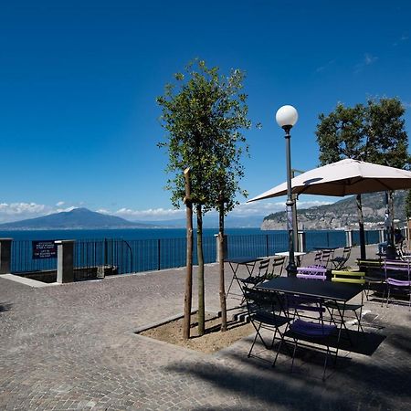 Casa La Perla Lejlighed Sorrento Eksteriør billede