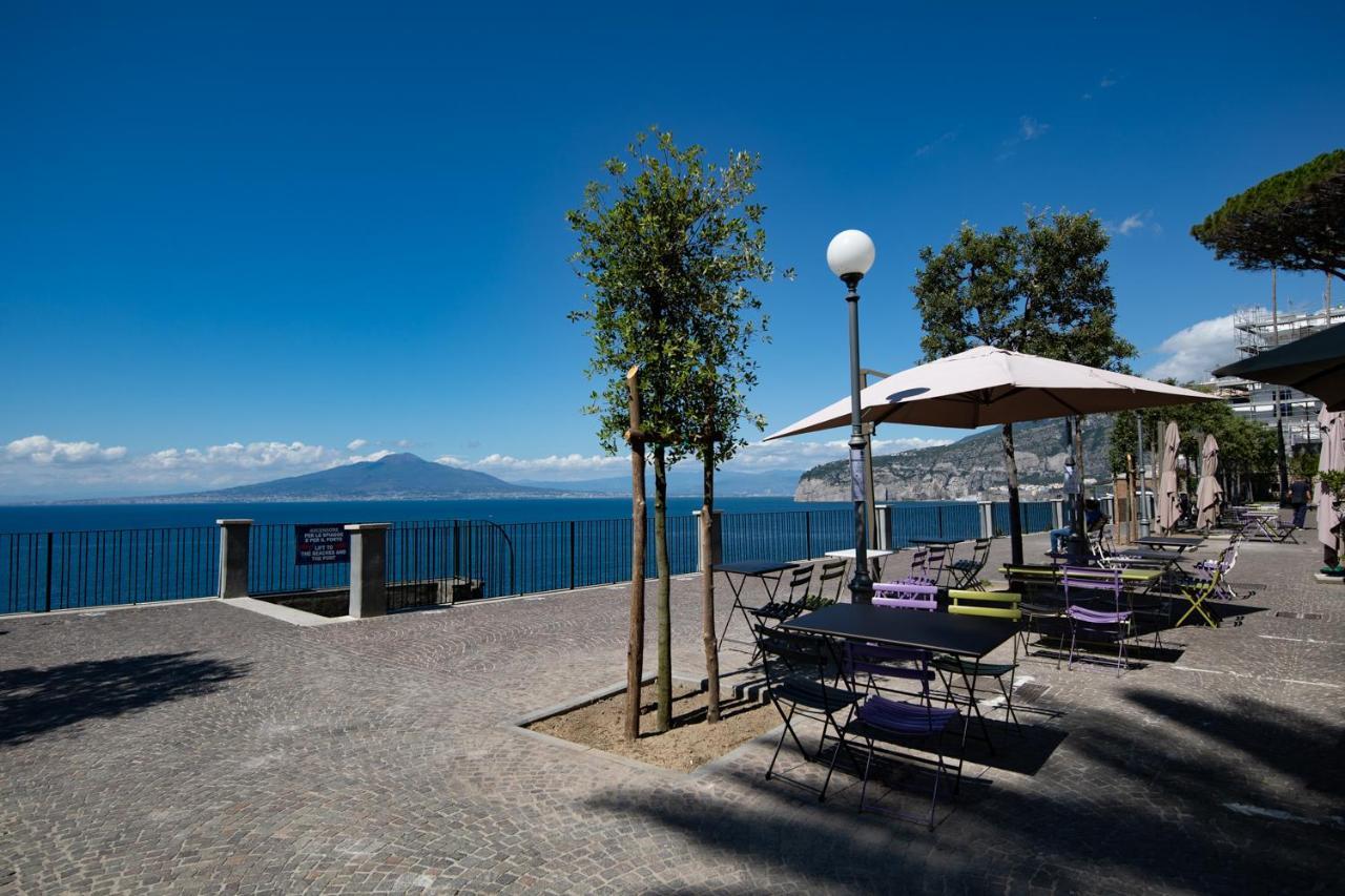 Casa La Perla Lejlighed Sorrento Eksteriør billede