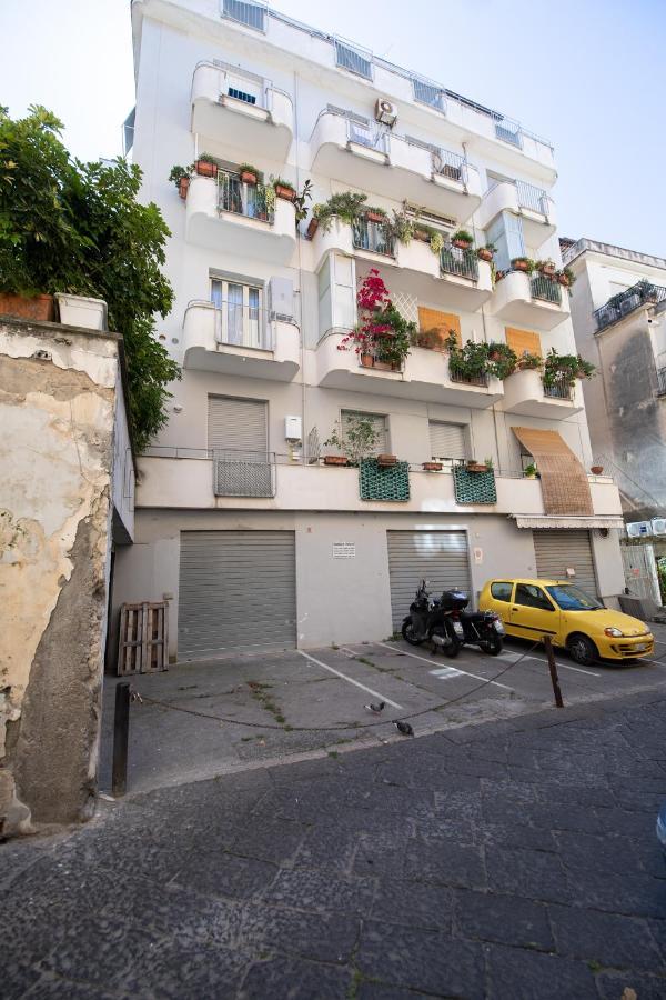 Casa La Perla Lejlighed Sorrento Eksteriør billede